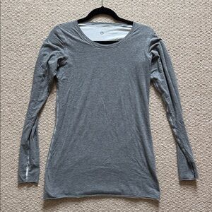 Lululemon Gray White Reversible Long Sleeve Women's Top lined Sz 6